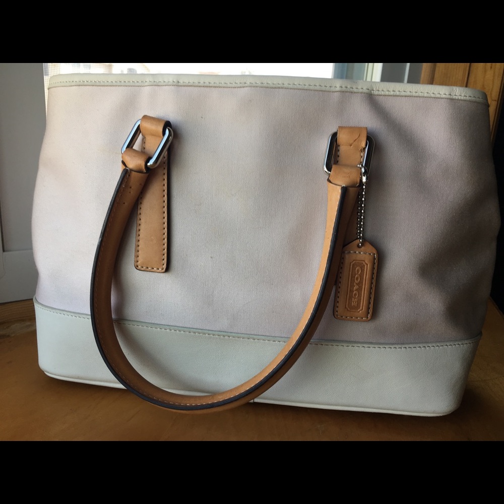 Coach Hamptons Tote